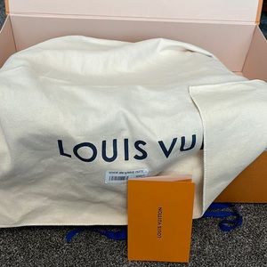 Louis Vuitton Neverfull MM Sunrise Pastel brand new, rare/not available